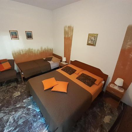 Saglia Apartments Малчезине Екстериор снимка
