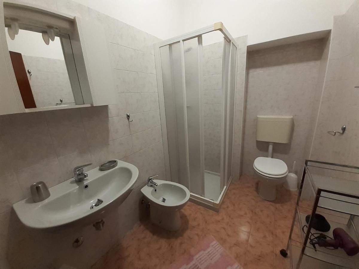 Saglia Apartments Малчезине Екстериор снимка