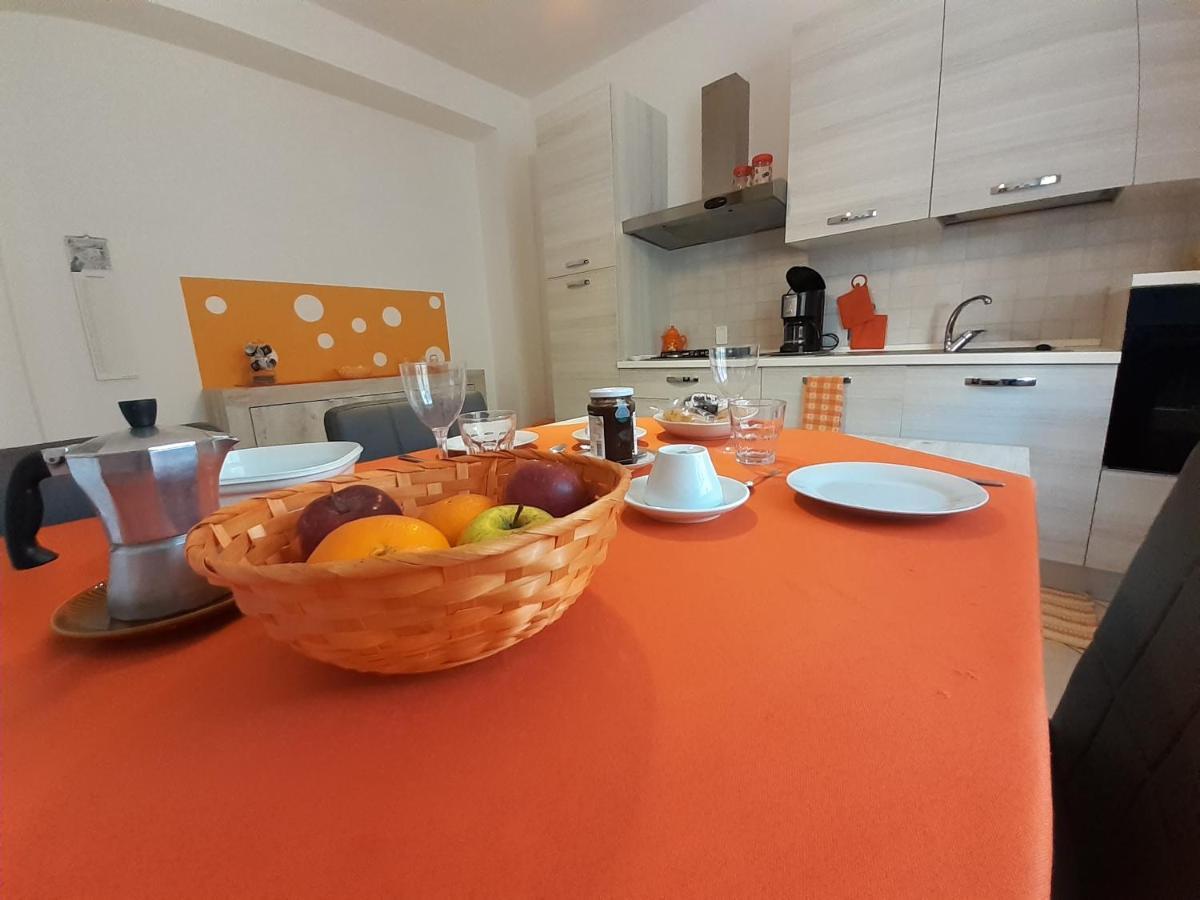 Saglia Apartments Малчезине Екстериор снимка