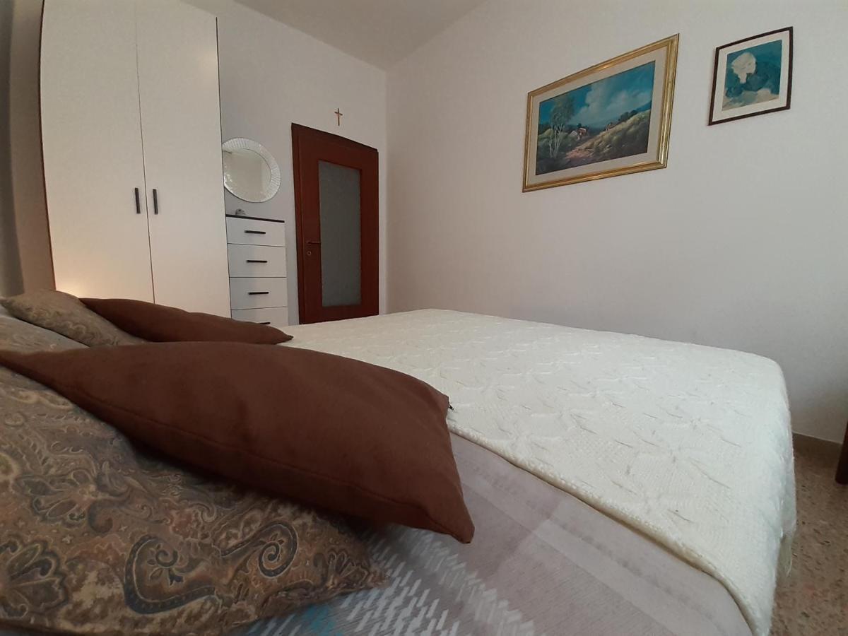 Saglia Apartments Малчезине Екстериор снимка