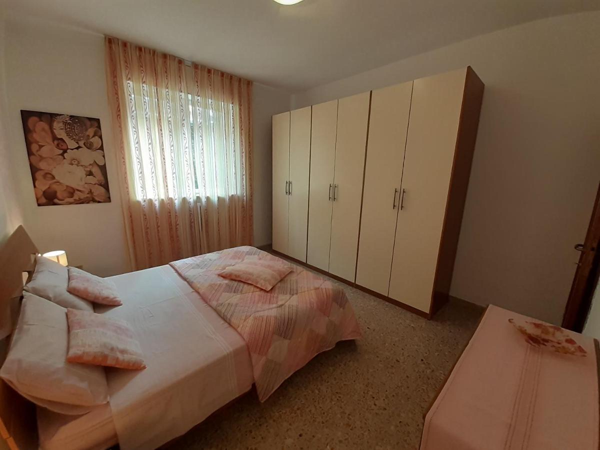 Saglia Apartments Малчезине Екстериор снимка