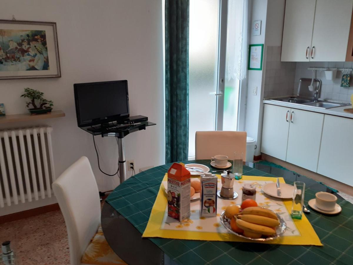 Saglia Apartments Малчезине Екстериор снимка