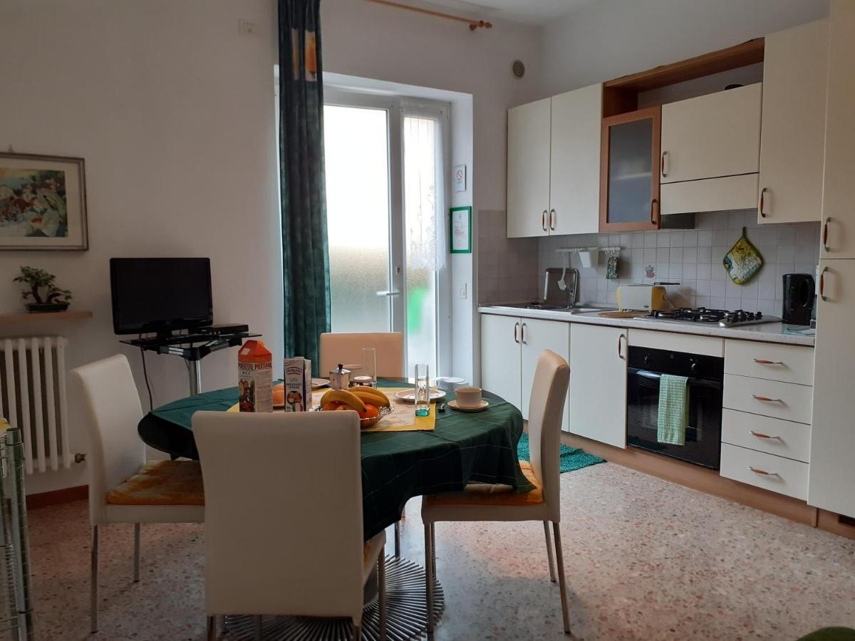 Saglia Apartments Малчезине Екстериор снимка
