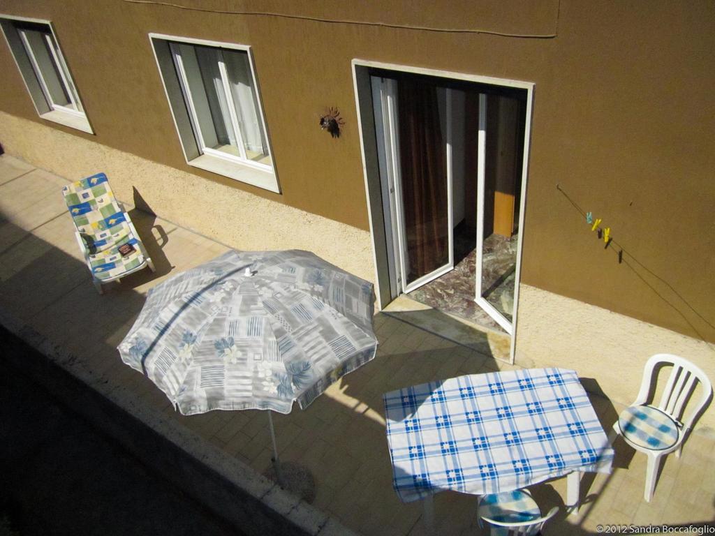 Saglia Apartments Малчезине Екстериор снимка